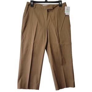 Chaus Flat Front Capri Pants Womens 8 Bronze Pinstripe Straight Leg Classic New